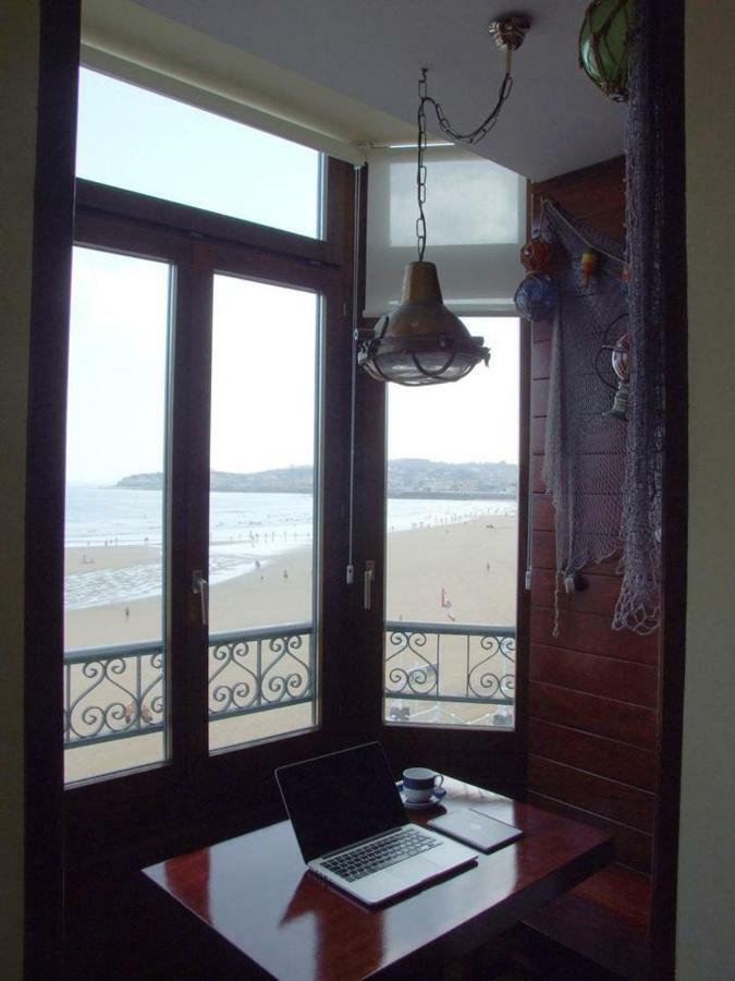 Vivienda En Gijon Frente Al Mar Villa Exterior foto